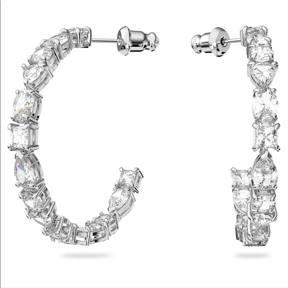 Swarovski Tennis Deluxe hoop earrings
Mixed crystals cut, White, Rhodium plated - Picture 4 of 11